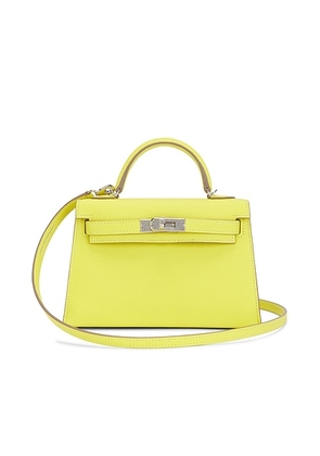 hermes Hermes Epsom Kelly 20 Handbag in Lime - Yellow. Size all.