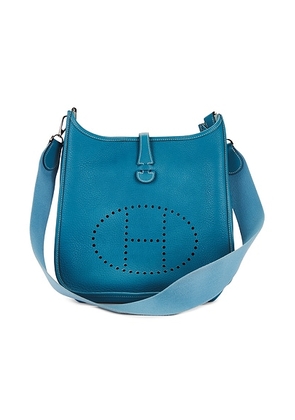 hermes Hermes Clemence Evelyne PM Shoulder Bag in Blue Jean - Blue. Size all.