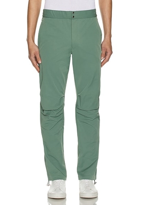 SIMKHAI Caruso Darted Jogger in Park Slope - Green. Size XL/1X (also in ).