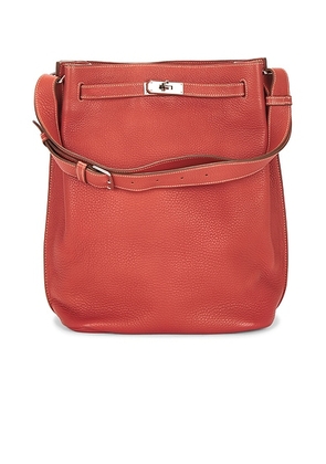 hermes Hermes Taurillon Clemence So Kelly 26 Shoulder Bag in Rouge Pivoine - Red. Size all.