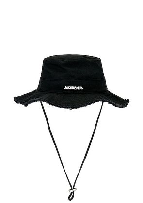 JACQUEMUS Le Bob Artichaut in Black - Black. Size 56 (also in 58, 60).