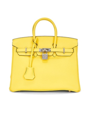 hermes Hermes Taurillon Clemence Birkin 25 Handbag in Jaune de Naple - Yellow. Size all.