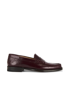 Gabriela Hearst Seren Loafer in Bordeaux - Wine. Size 36 (also in 36.5, 40).