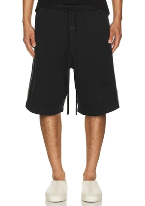 Fear of God ESSENTIALS Basketball Jersey Shorts in Jet Black & Cloud White - Black. Size S (also in ).
