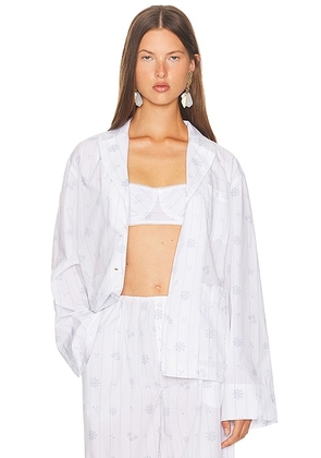 Helsa Pajama Top in Fleur Print Stripe in Blue Fleur Stripe - White. Size L (also in M, S, XL, XS).