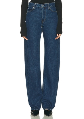 GRLFRND Beck Slim Curve in Rodeo Dr - Blue. Size 23 (also in 24, 25, 26, 27, 28, 29, 30, 31).