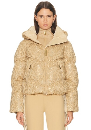 Goldbergh Fiora Ski Jacket in Caramello - Beige. Size 36 (also in 38, 40).