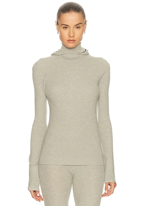 Fear of God ESSENTIALS Waffle Hooded Long Sleeve Top in Abbey Stone - Neutral. Size M (also in ).