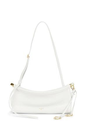 ala?a ALA?A Small East West Bag in Blanc Optique - White. Size all.