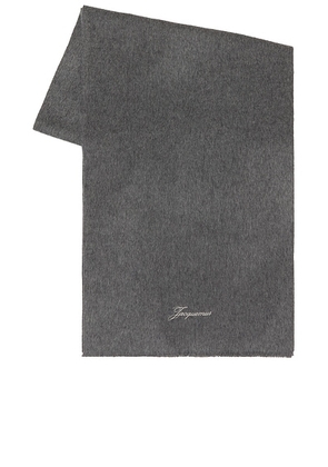 JACQUEMUS Large Echarpe Cashmere Tailleur in Dark Grey - Grey. Size all.
