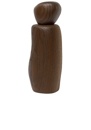 Ferm Living Pebble Grinder in Dark Brown - Brown. Size all.