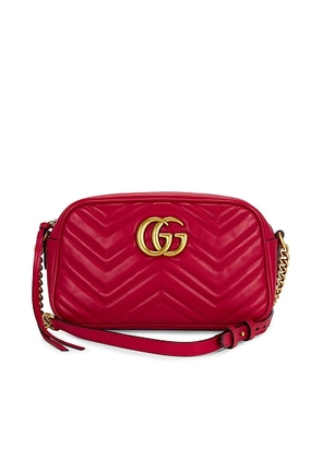 gucci Gucci Mini GG Marmont Shoulder Bag in Hibiscus Red - Red. Size all.