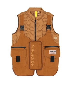 Moncler Genius Moncler x Salehe Bembury Sierpinski Vest in Brown - Brown. Size 2 (also in 3).