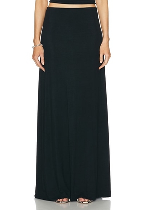 LESET Julien High Waist Maxi Skirt in Black - Black. Size L (also in ).