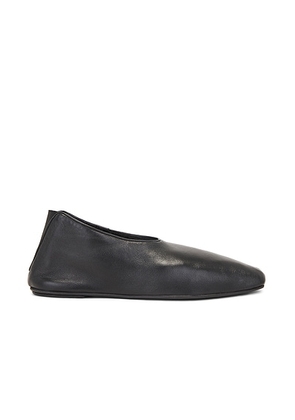 Loulou de Saison Rachel Flats in Black - Black. Size 40 (also in ).
