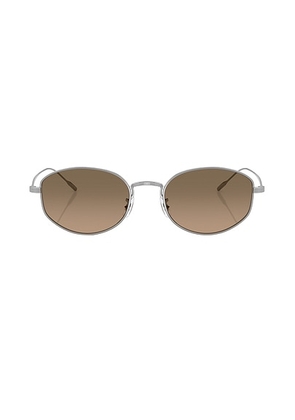 Oliver Peoples Estra Sunglasses in Silver - Metallic Silver. Size all.
