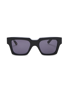 Kimeze Mahi Sunglasses in Black - Black. Size all.