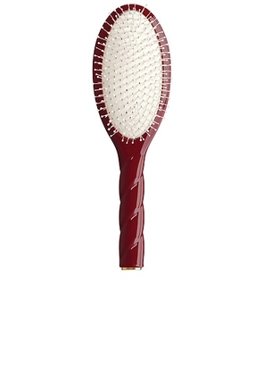La Bonne Brosse Large Brush N04 in Cherry Red - Red. Size all.