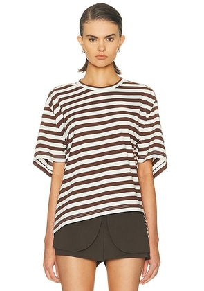 Monse Asymmetric Twisted T-shirt in Umber - Brown,White. Size L (also in M, S).