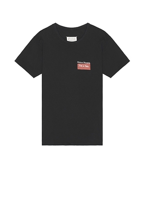 Maison Margiela T-Shirt in Charcoal - Black. Size M (also in XL/1X).