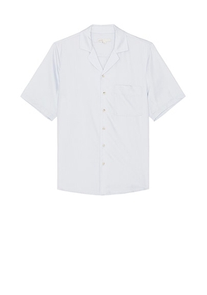 Onia Lyocell Vacation Shirt in Soft Sky - Blue. Size L (also in S, XL/1X).