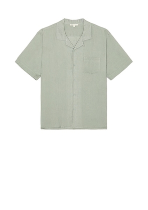 Onia Air Linen Convertible Vacation Shirt in Sage - Sage. Size L (also in M, XL/1X).