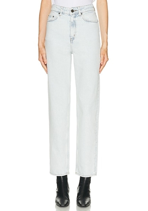 American Vintage Joybird-B Skinny Leg in Winter Bleached - Blue. Size 26 (also in 27, 28, 30).