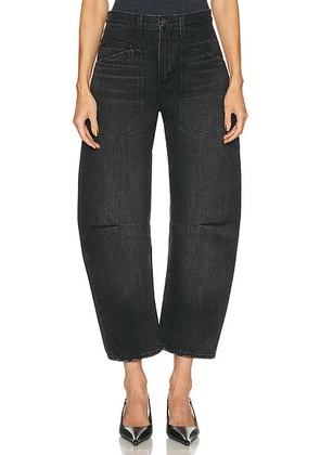 NILI LOTAN Shon Curved Leg in Stone Black Wash - Black. Size 28 (also in ).