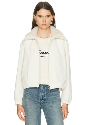 Moncler Pervenche Jacket in Natural - White. Size 0/XS (also in ).