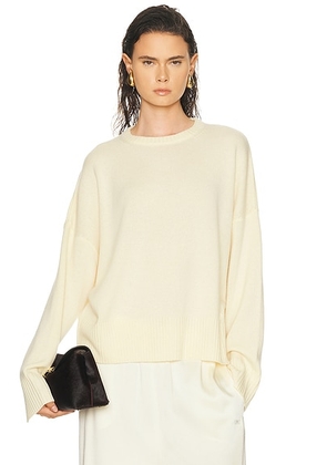 Loulou de Saison Anton Long Sleeve Crewneck Sweater in Butter - Yellow. Size M (also in S).