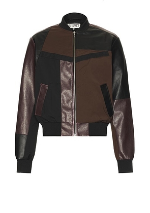 MM6 Maison Margiela Sportsjacket in Brown  Black  & Burgundy - Brown. Size 50 (also in ).