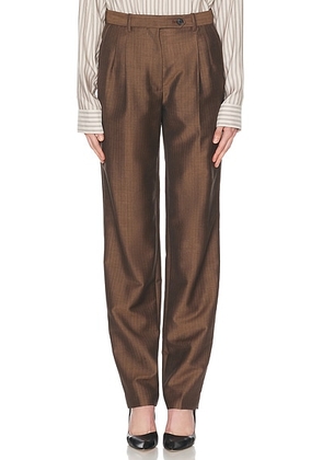 The Row Norbert Pant in Dark Beige - Beige. Size 6 (also in ).