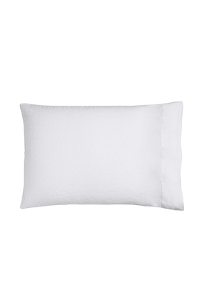 Parachute Linen Pillowcase Set in White - White. Size KING (also in ).