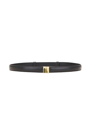 Toteme Slide Clasp Leather Belt in Black - Black. Size 70 (also in 80, 90).