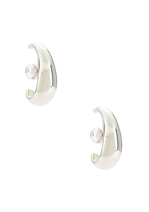 SOPHIE BUHAI Noodle Earrings in Sterling Silver - Metallic Silver. Size all.