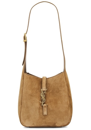 Saint Laurent Baby Le 5 A 7 Bag in Golden Leaf - Brown. Size all.