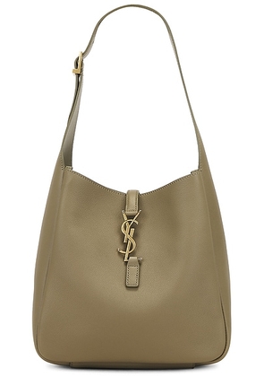 Saint Laurent Small Le 5 A 7 Supple Hobo Bag in Strong Moss - Green. Size all.