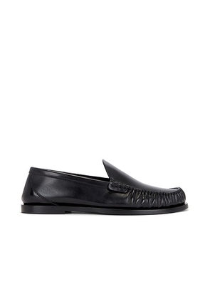 Saint Laurent Laurent Loafer in Nero - Black. Size 36.5 (also in 37).