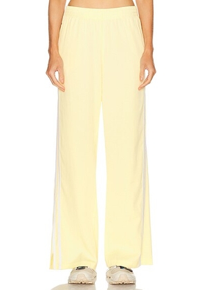 THE UPSIDE Juliet Pant in Butter - Yellow. Size L (also in M, S).