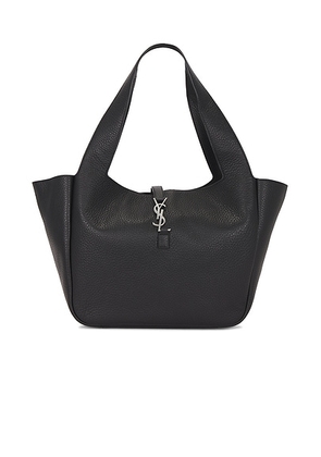 Saint Laurent Bea Bag in Nero - Black. Size all.