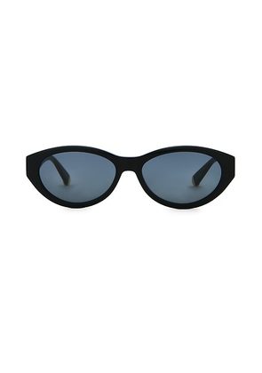 Stella McCartney Medallion Sunglasses in Black & Smoke - Black. Size all.