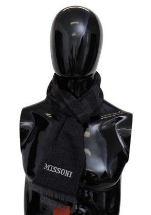 Elegant Wool Scarf with Signature Stripes