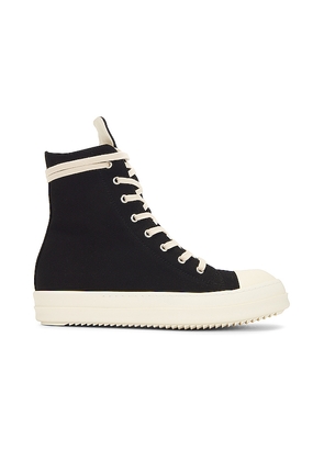 DRKSHDW by Rick Owens Sneaks in Black. Size 42. Also in 41, 43.