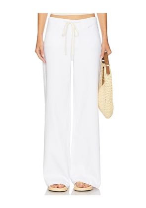 AG Jeans Stella Cinched Wide Leg in White. Size 23. Also in 25, 26, 27.