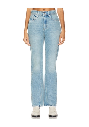 Free People x We The Free Xena Slim Straight Jeans in Denim-Light. Size 26. Also in 29.