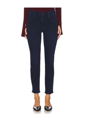 MOTHER The Mid Rise Dazzler Ankle Jeans in Denim-Dark. Size 26. Also in 29, 34.