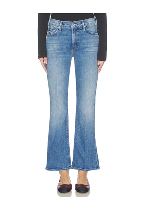 MOTHER The Outsider Flood Jeans in Blue. Size 30. Also in 23, 24, 25, 26, 27, 28, 29, 31, 32, 33, 34.