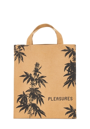 Pleasures Leaf Washable Kraft Bag in Brown.