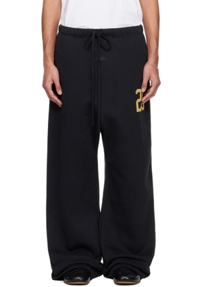 Fear of God ESSENTIALS Black Holiday Lounge Sweatpants