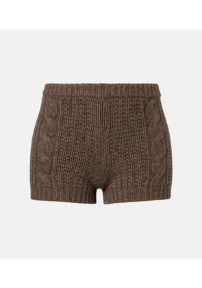Magda Butrym Cable-knit cashmere shorts